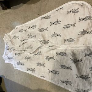 BRAND NEW Aden and Anais soft sleep sack